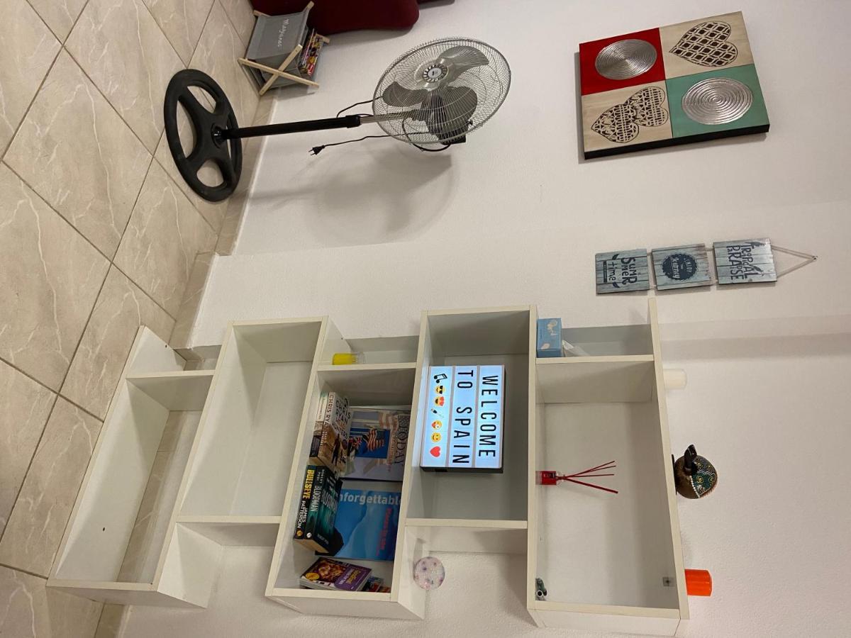Lovely Apartment In Playa Flamenca 오리후엘라 외부 사진