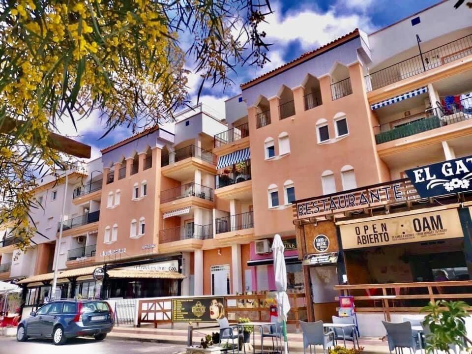 Lovely Apartment In Playa Flamenca 오리후엘라 외부 사진